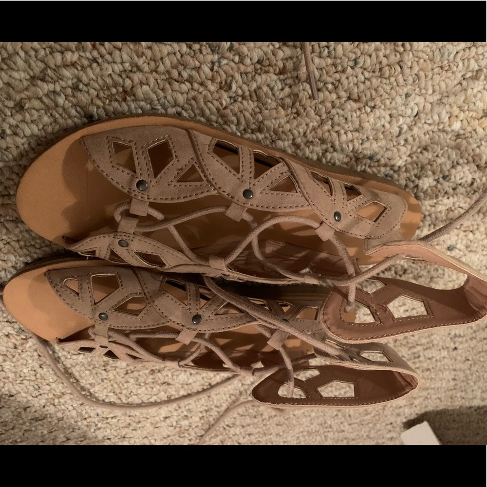 Sandals - Picture 2 of 2